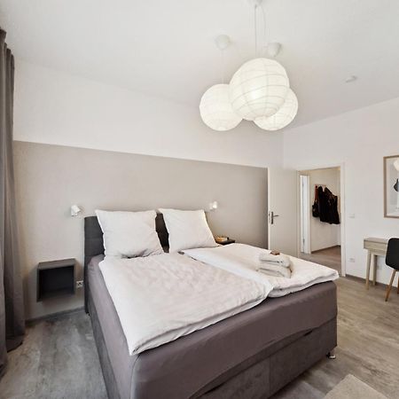 Ruhige Lage, Gute Anbindung, Frisch Renoviert Apartment Фелбах Екстериор снимка