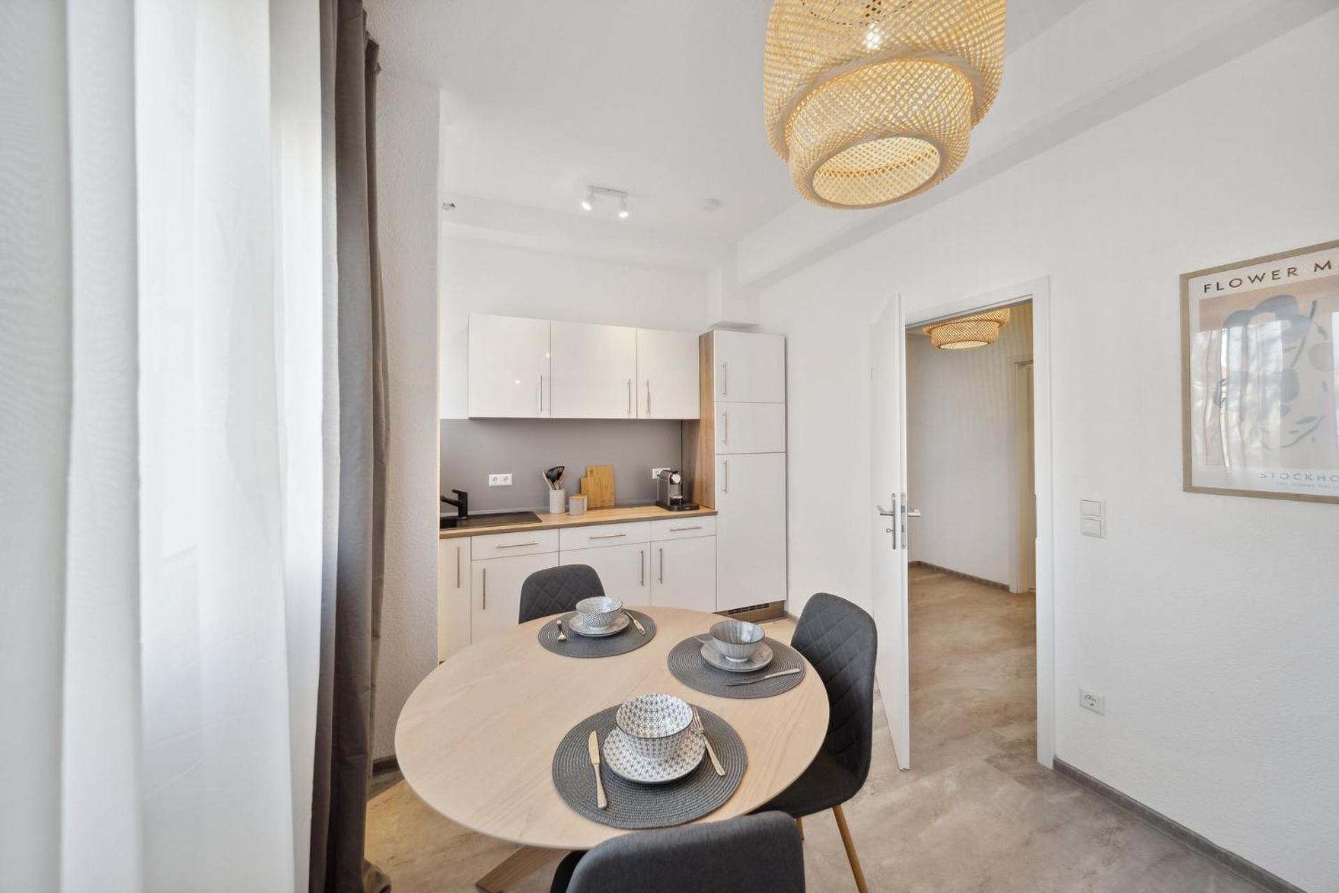 Ruhige Lage, Gute Anbindung, Frisch Renoviert Apartment Фелбах Екстериор снимка