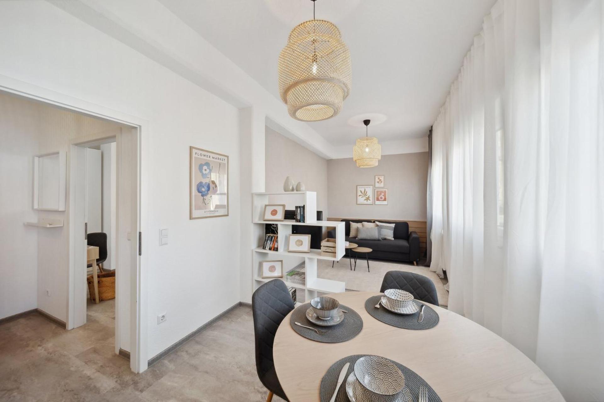 Ruhige Lage, Gute Anbindung, Frisch Renoviert Apartment Фелбах Екстериор снимка